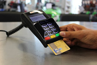 debit-and-credit-used-cashless-transfer